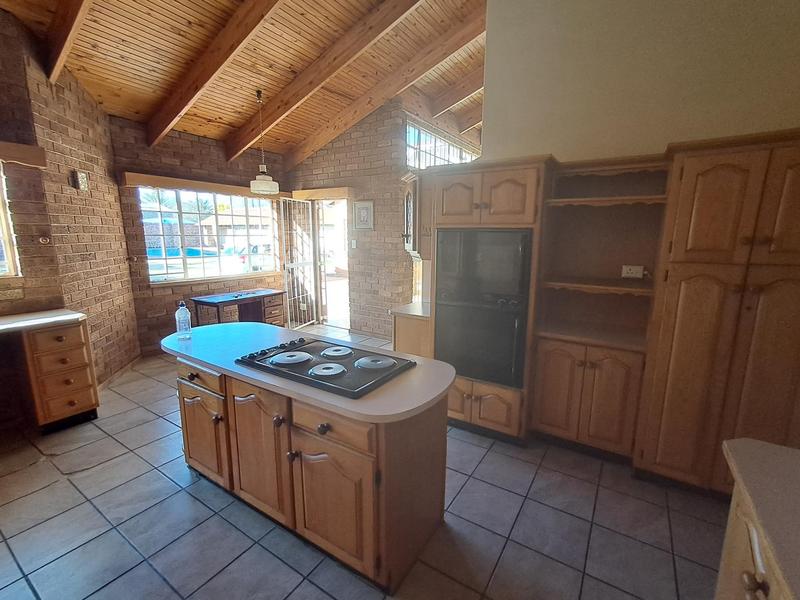 To Let 2 Bedroom Property for Rent in Potchefstroom North West